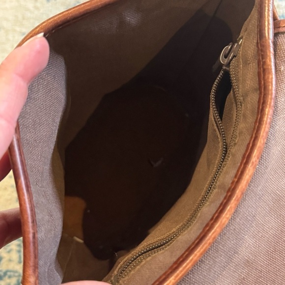 Brighton Brown Leather Woven Strap Ring Buckle Flap Closure Crossbody Bag - Picture 7 of 9